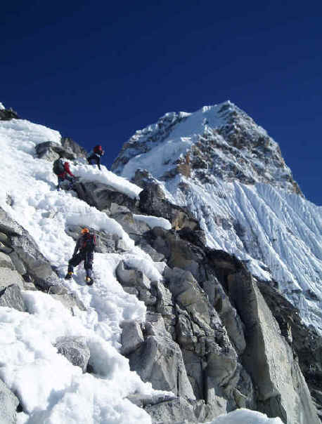 Mount Ama Dablam climbing route Peak Freaks
