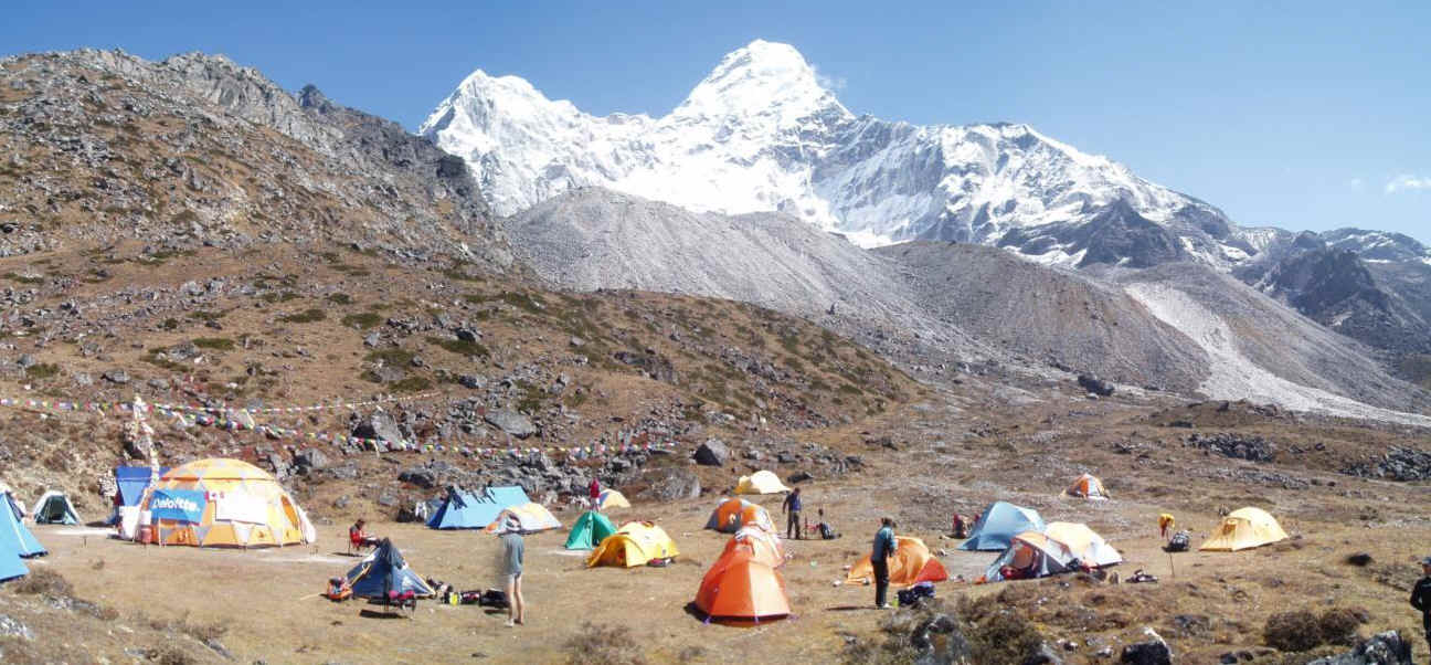 Ama Dablam Equipment List