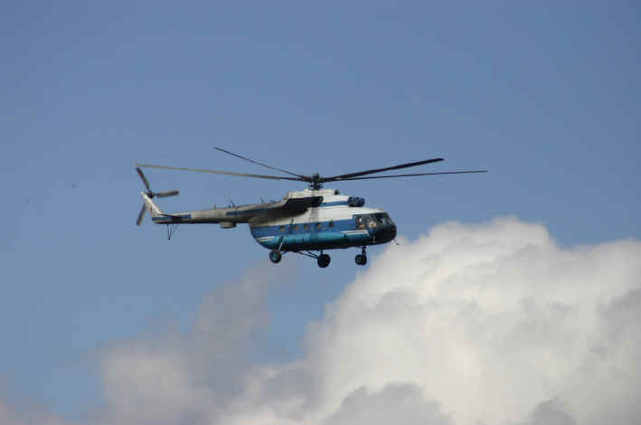 Russian helicopter in the Everest region used for cargo and rescue